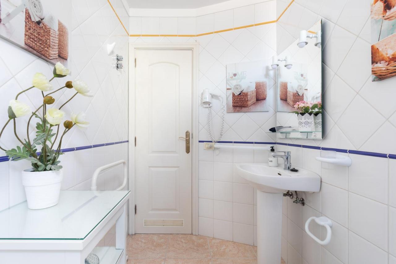 Vivienda Vacacional La Laguna Luxe Ngoại thất bức ảnh